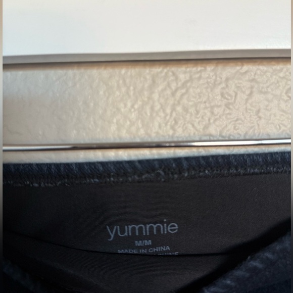 Women’s Yummie Denim Shaping Leggings Size Medium - Picture 7 of 7